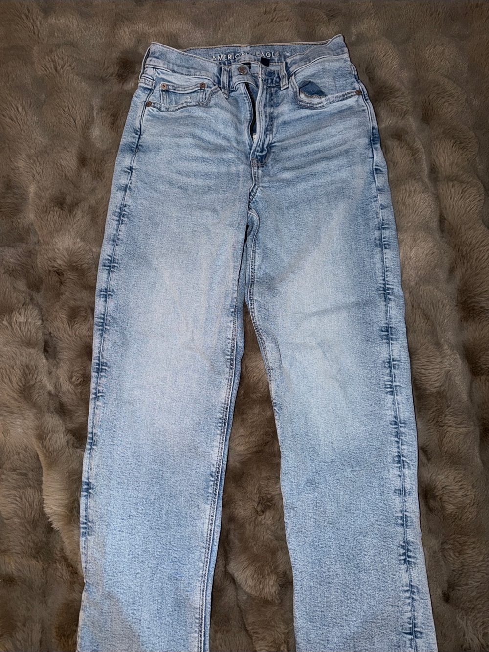 American Eagle Outfitters Light Wash 90's Highest Rise Straight Leg Jean
